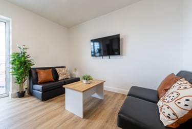 Gold Ensuite at MSV South, 357a Great Western Street, Fallowfield, Manchester, M144AH - Image 5