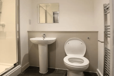 Silver Ensuite at The Paper Works, York Street, City Centre, Sheffield, S12NY - Image 6