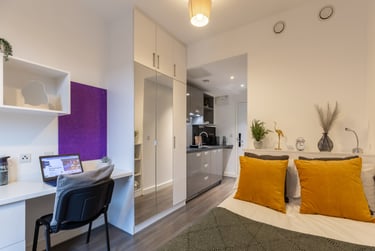 Premium Studio - Image 1