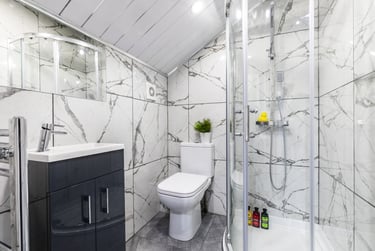 2 bed house, Queens Road, Hyde Park, Leeds, LS61NY - Image 15