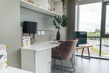 One Room Apartment - Image 6