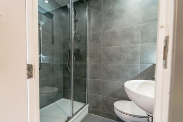 Premium Studio - Image 5