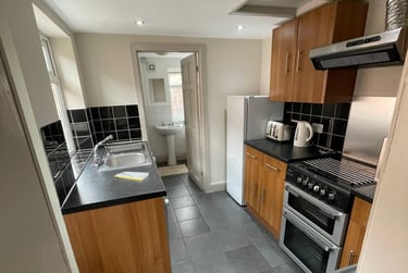 3 bed house, Bethnal Green, Newland, Hull, HU67LE - Image 2