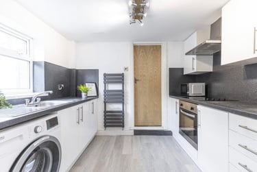 4 bed house, Hardy Street, Newland, Hull, HU52PL - Image 5