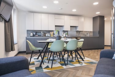 Silver Plus Ensuite - Image 1