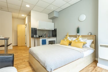 Premium Studio - Image 1
