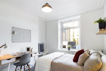 5 bed house, Gladstone Terrace, City Centre, Lancaster, LA11DW - Image 1