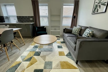 2 bed house, Portland Street, City Centre, Lincoln, LN57JX - Image 3