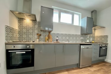 2 bed house, Carlton Avenue, Rusholme, Manchester, M144DU - Image 1