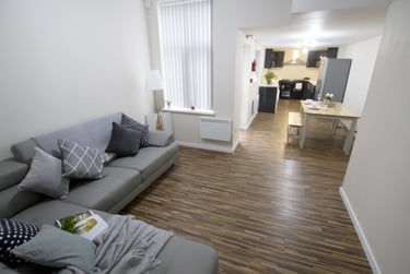 6 bed house, Crofton Street, Rusholme, Manchester, M144DX - Image 8
