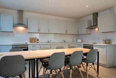 1 bed house, Eileen Grove, Victoria Park, Manchester, M145WE - Image 1