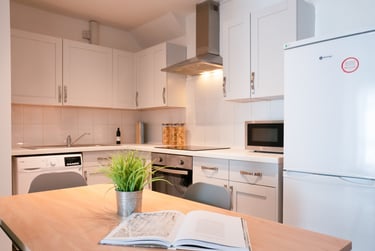 3 bed house, St. Bees Close, Hulme, Manchester, M144GG - Image 2
