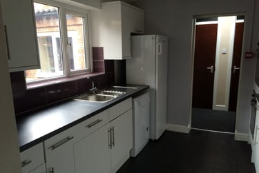 8 bed house, Dallas Street, City Centre, Preston, PR17UY - Image 4