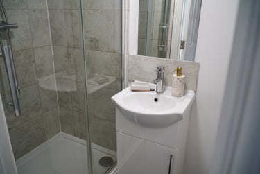 7 bed house, West Parade, West End, Lincoln, LN11LF - Image 9