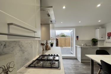 6 bed house, Monks Road, City Centre, Lincoln, LN25HN - Image 5