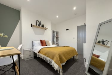 6 bed house, Monks Road, City Centre, Lincoln, LN25HN - Image 2