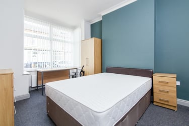 3 bed house, Haddon Street, Charlestown, Salford, M66BN - Image 1