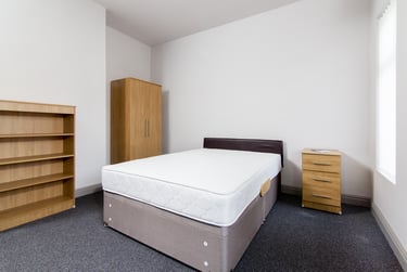 3 bed house, Haddon Street, Charlestown, Salford, M66BN - Image 4