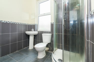 5 bed house, Mildred Street, Charlestown, Salford, M72HG - Image 3