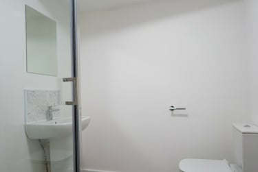 8 bed house, Monks Road, City Centre, Lincoln, LN25HP - Image 2
