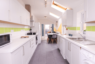5 bed house, Monks Road, City Centre, Lincoln, LN25HS - Image 4