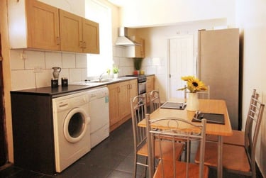 6 bed house, Ashfield Road, Longsight, Manchester, M130YP - Image 5