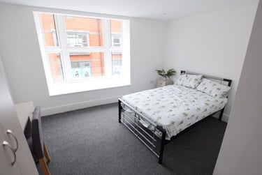 10 bed house, Monks Road, City Centre, Lincoln, LN25HL - Image 1