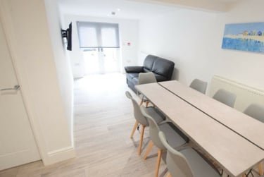 10 bed house, Monks Road, City Centre, Lincoln, LN25HL - Image 10