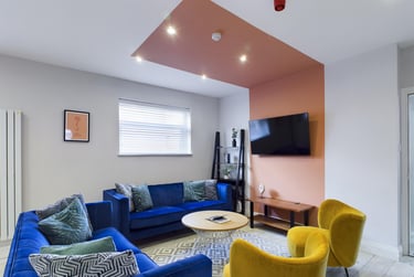 7 bed house, Cyril Street, Rusholme, Manchester, M144DP - Image 1