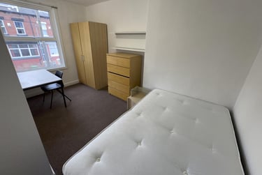 3 bed house, Winfield Terrace, Woodhouse, Leeds, LS29BD - Image 8