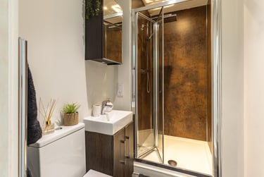 Bronze Studio at Redvers Tower, Union Street, City Centre, Sheffield, S12FU - Image 5