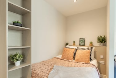 Standard Studio at Redvers Tower, Union Street, City Centre, Sheffield, S12FU - Image 1