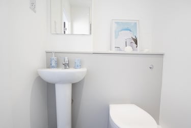 Platinum Ensuite at The Paper Works, York Street, City Centre, Sheffield, S12NY - Image 4