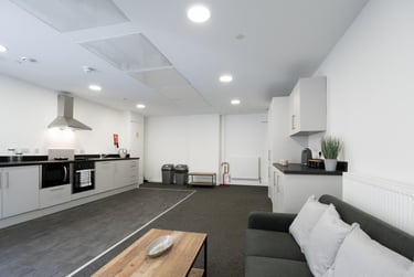 9 Bed Classic Ensuite at The Paper Works, York Street, City Centre, Sheffield, S12NY - Image 3