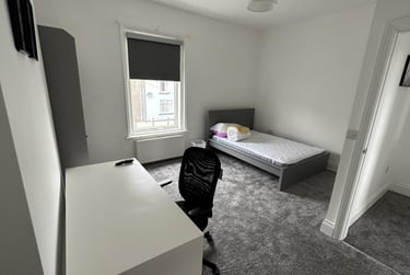 3 bed house, John Street South, Meadowfield, Durham, DH78RP - Image 3