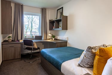 Platinum Ensuite at Trinity Student Village, Great Shaw Street, City Centre, Preston, PR12HF - Image 2