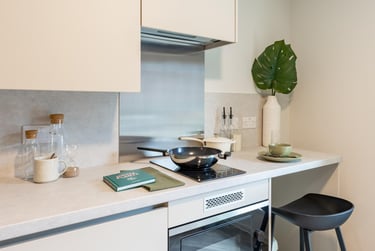 Bronze Studio at The Place, 33 Queens Road, City Centre, Nottingham, NG23AS - Image 2