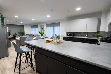 Bronze En Suite at Steelworks, 29 Rockingham Street, City Centre, Sheffield, S14WB - Image 3