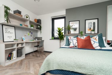 Deluxe Ensuite at Steelworks, 29 Rockingham Street, City Centre, Sheffield, S14WB - Image 1