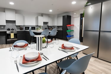 Deluxe Plus Ensuite at Steelworks, 29 Rockingham Street, City Centre, Sheffield, S14WB - Image 5