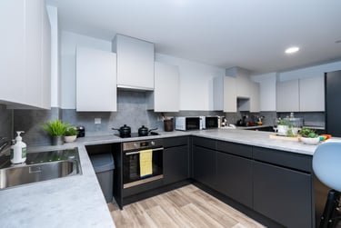 Silver En Suite at Steelworks, 29 Rockingham Street, City Centre, Sheffield, S14WB - Image 7