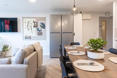 Classic Ensuite at The Place, 33 Queens Road, City Centre, Nottingham, NG23AS - Image 4