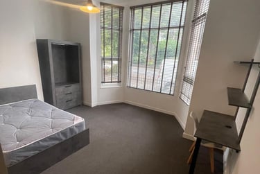 4 bed house, Cardigan Road, Headingley, Leeds, LS63AG - Image 1