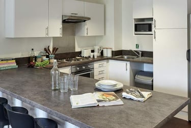 Standard En-suite - Image 2