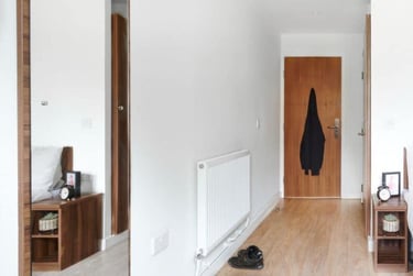 Classic Ensuite - Image 2