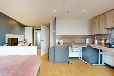 Premium Studio Accessible at Innovo House, 60 Devon Street, Low Hill, Liverpool, L38AJ - Image 1