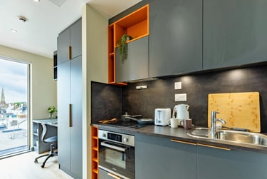 Premium Studio at Crown House, Regents Hill, Seven Dials, Brighton, BN13ED - Image 3