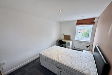 6 bed house, Edward Street (DHM), Gilesgate, Durham, DH11PU - Image 4