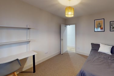 9 bed house, Granby Street, City Centre, Loughborough, LE113DU - Image 8