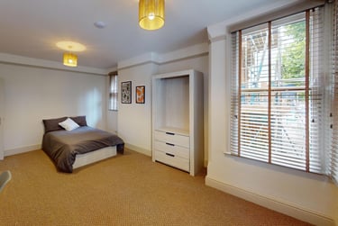9 bed house, Granby Street, City Centre, Loughborough, LE113DU - Image 9
